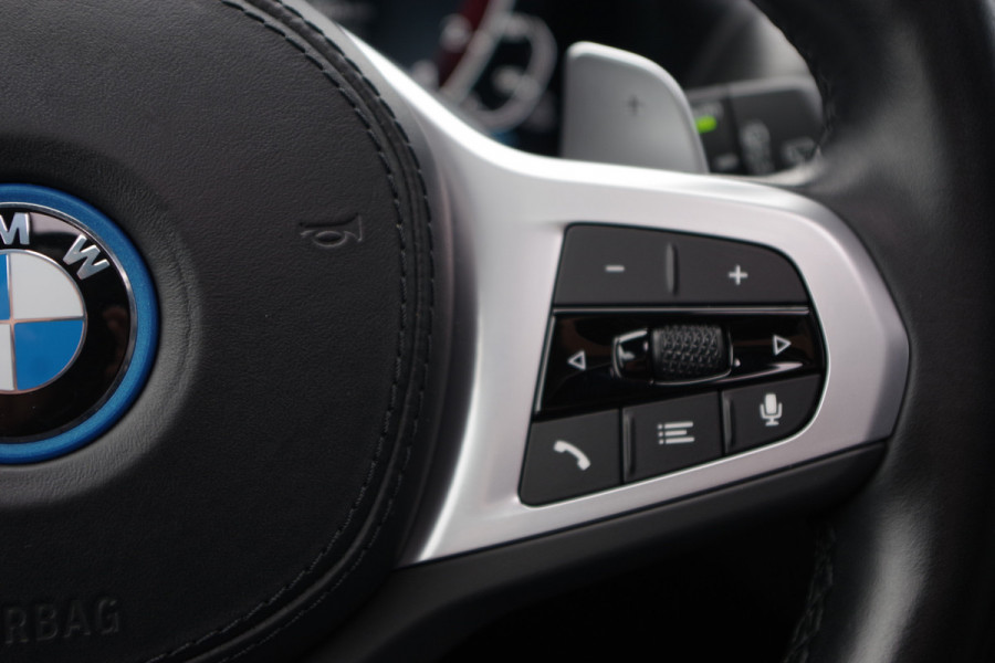 BMW X3 xDrive30e 293 PK High Executive M-Sport PHEV, Panoramadak, Harman/Kardon, Adap. Cruise Control, Memory