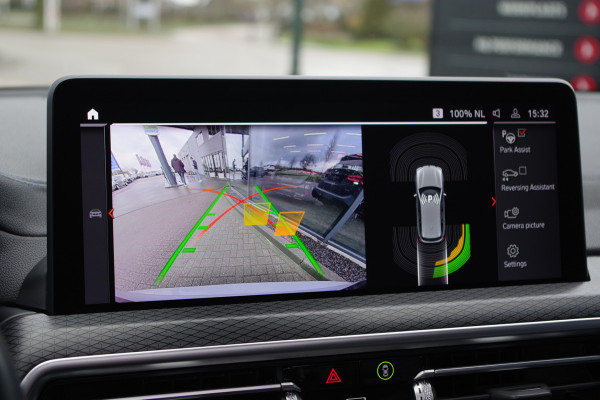 BMW X3 xDrive30e 293 PK High Executive M-Sport PHEV, Panoramadak, Harman/Kardon, Adap. Cruise Control, Memory