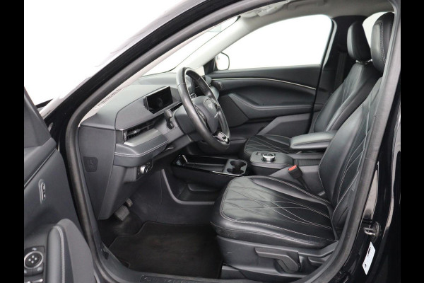 Ford Mustang Mach-E RWD 75 kWh | SOH 93% | Leder | Trekhaak | Stoelverwarming | Adaptive cruise | Carplay | Camera | Stuurverwarming | 18'' | Full LED | Dodehoek detectie | Navigatie