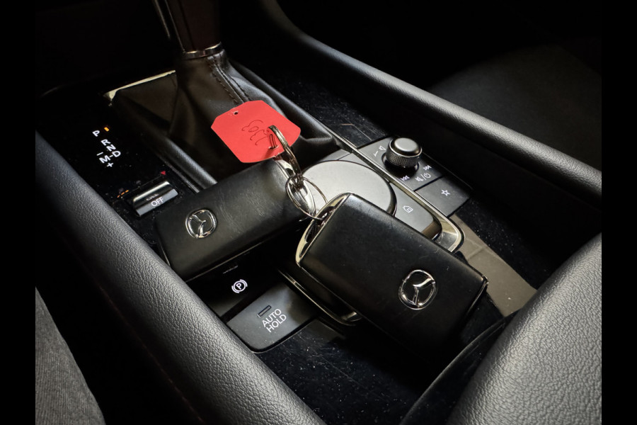 Mazda 3 2.0 e-SkyActiv-G M Hybrid 150PK AUT. SPORTIVE HEAD-UP/ACC/NAVI/STOELVERW.