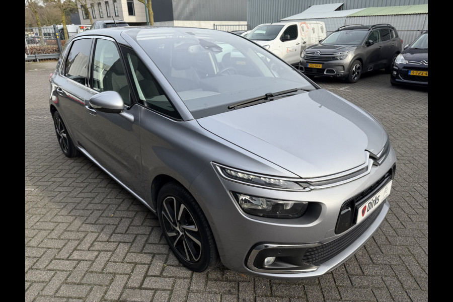 Citroën C4 Spacetourer 130pk Shine (Camera - Keyless Entry - Parkeersensoren V+A - Navigatie - Apple Carplay - Automatisch parkeren - Automatische Airc