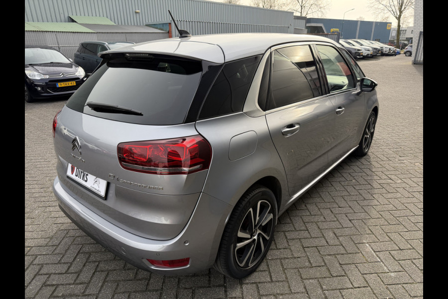 Citroën C4 Spacetourer 130pk Shine (Camera - Keyless Entry - Parkeersensoren V+A - Navigatie - Apple Carplay - Automatisch parkeren - Automatische Airc