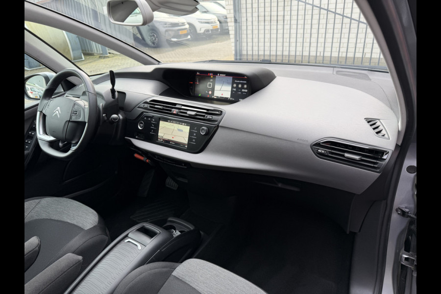 Citroën C4 Spacetourer 130pk Shine (Camera - Keyless Entry - Parkeersensoren V+A - Navigatie - Apple Carplay - Automatisch parkeren - Automatische Airc