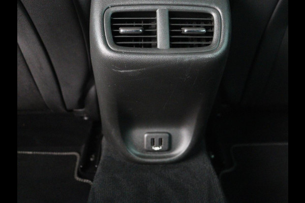 Opel Insignia 1.5 Turbo Business Executive | OPC Line | Leder | Stoel & stuurverwarming | Marix LED | Trekhaak | Carplay | Camera | Comfortstoelen | Navigatie
