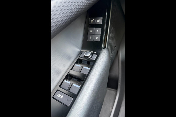 Land Rover Range Rover Velar 2.0 D180 AWD R-Dynamic HSE