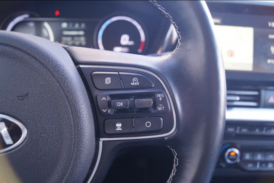 Kia e-Niro DynamicLine 64kWh -SOH100%-NAVI-ECC-CAM-