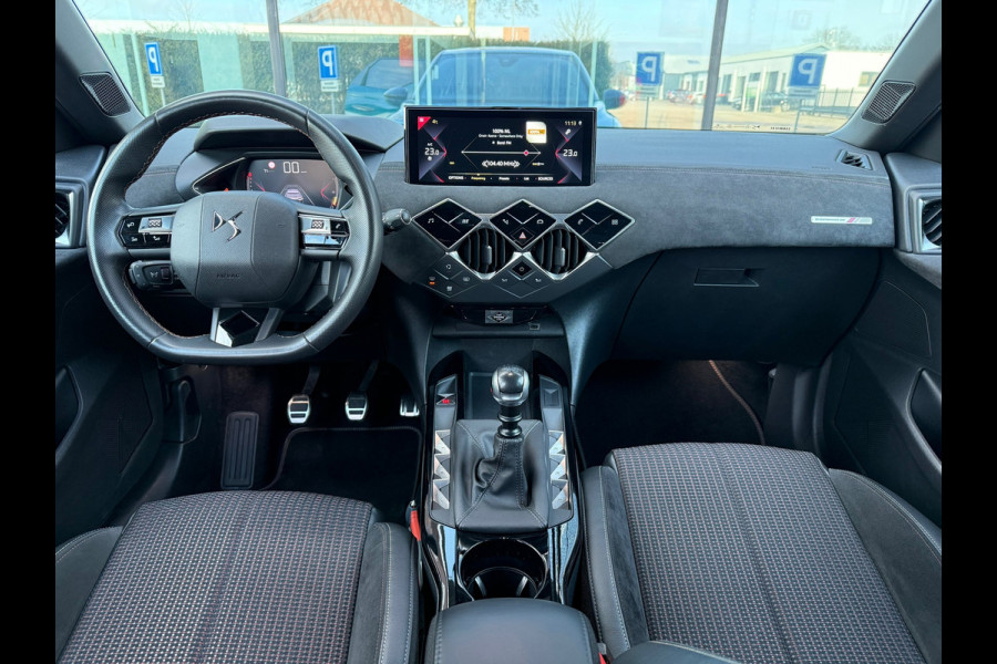 DS DS 3 Crossback 1.2 Turbo Performance Line - Navi - Climate - Camera - Org.NL