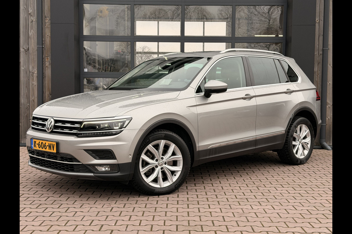 Volkswagen Tiguan 2.0 TSI 4MOTION Highline | Automaat | Pano | LED | Navi | App-connect | Camera | All-seasons | Elek. achterklep |  Park Assist |