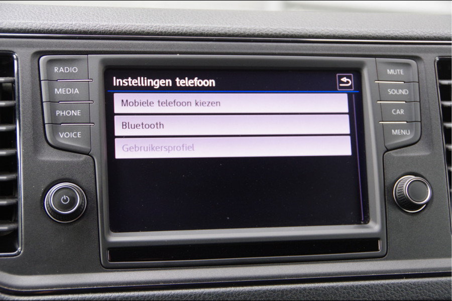 Volkswagen Crafter 2.0 TDI L3H3 Highline 3-ZITS, 140PK AUT. LED, CAMERA, NAVI, CRUISE, AIRCO, PARKEERSENSOREN