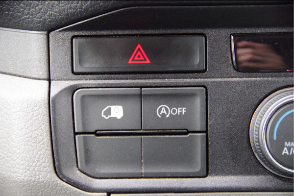 Volkswagen Crafter 2.0 TDI L3H3 Highline 3-ZITS, 140PK AUT. LED, CAMERA, NAVI, CRUISE, AIRCO, PARKEERSENSOREN