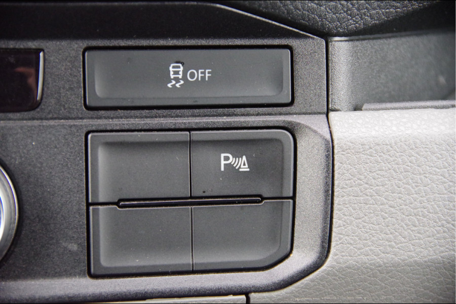 Volkswagen Crafter 2.0 TDI L3H3 Highline 3-ZITS, 140PK AUT. LED, CAMERA, NAVI, CRUISE, AIRCO, PARKEERSENSOREN