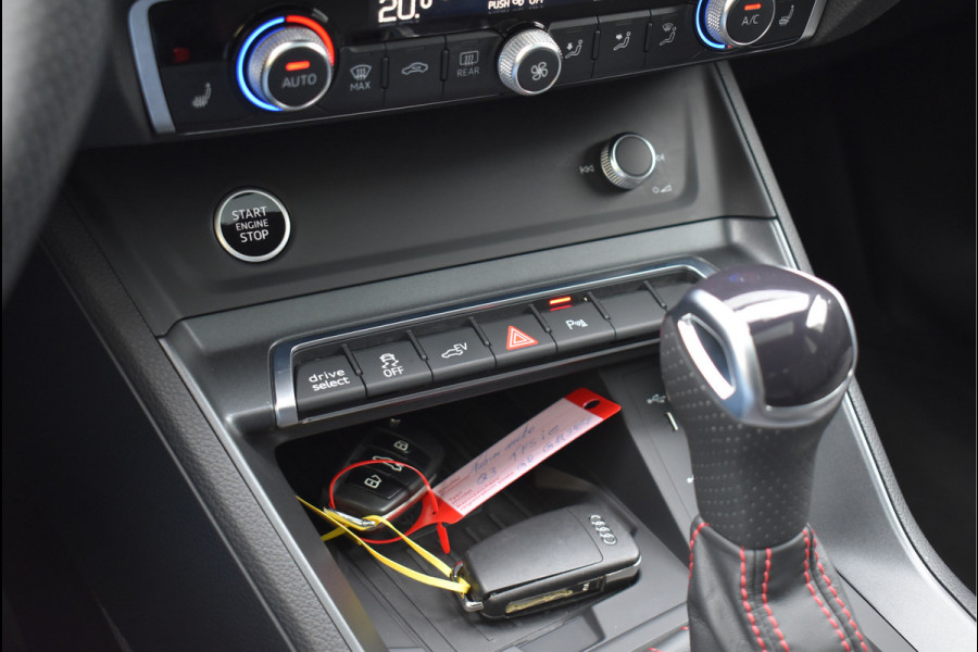 Audi Q3 Sportback 45 TFSI e S-Line 245 Pk Pano Rood Stiksel Leder Trekhaak Navi Camera 19 Inch