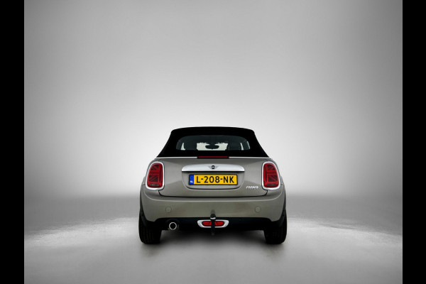 MINI Cabrio 1.5 Cooper Salt Business (Dealer OndH, Trekhaak, StoelV, Harman/ Kardon, Navigatie, Airco, Bluetooth, Etc)