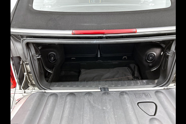 MINI Cabrio 1.5 Cooper Salt Business (Dealer OndH, Trekhaak, StoelV, Harman/ Kardon, Navigatie, Airco, Bluetooth, Etc)