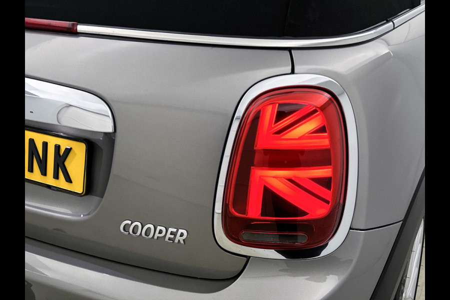 MINI Cabrio 1.5 Cooper Salt Business (Dealer OndH, Trekhaak, StoelV, Harman/ Kardon, Navigatie, Airco, Bluetooth, Etc)