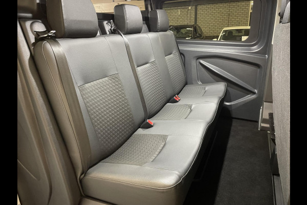 Ford Transit Custom 320 2.0 TDCI L2H1 170PK Sport Automaat Dubbele Cabine Airco Cruise Control Bluetooth Navi Trekhaak