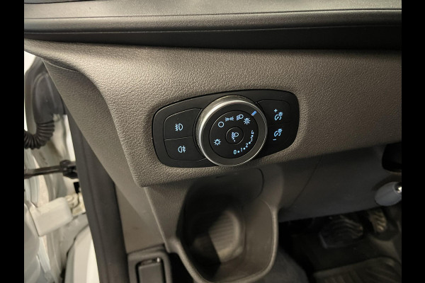 Ford Transit Custom 320 2.0 TDCI L2H1 170PK Sport Automaat Dubbele Cabine Airco Cruise Control Bluetooth Navi Trekhaak