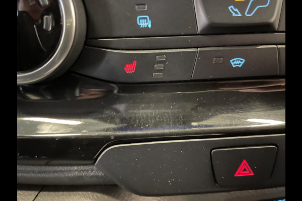 Ford Transit Custom 320 2.0 TDCI L2H1 170PK Sport Automaat Dubbele Cabine Airco Cruise Control Bluetooth Navi Trekhaak