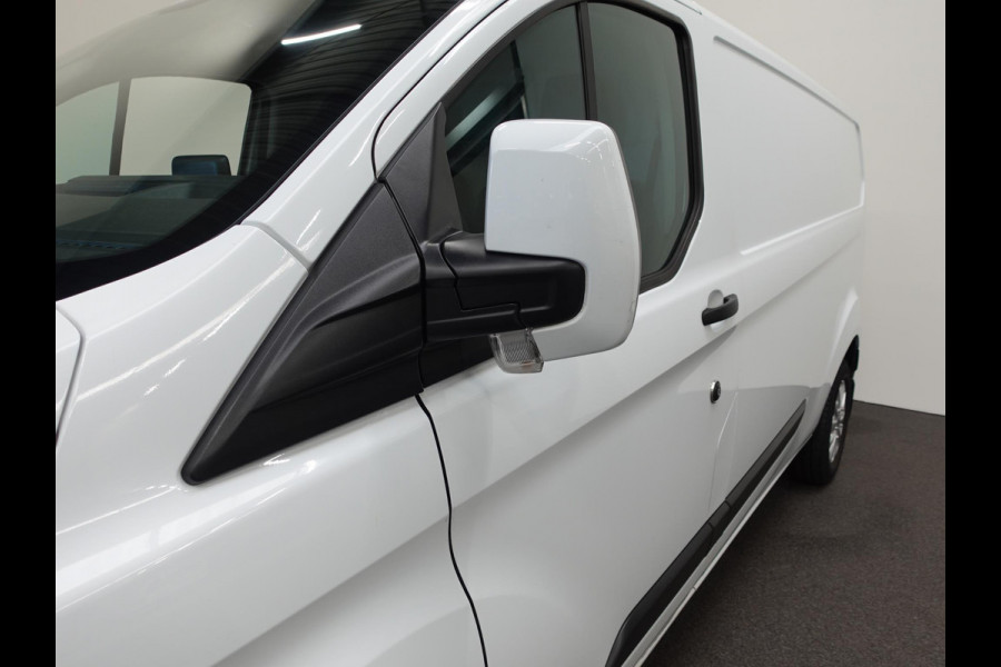 Ford Transit Custom 300 2.0 TDCI L2H1 Trend Automaat Navigatie Camera Airco Bluetooth Trekhaak