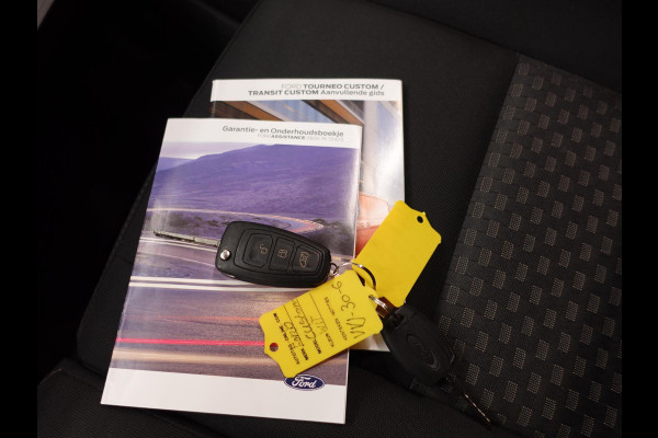 Ford Transit Custom 300 2.0 TDCI L2H1 Trend Automaat Navigatie Camera Airco Bluetooth Trekhaak