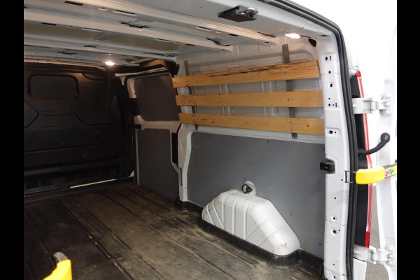 Ford Transit Custom 300 2.0 TDCI L2H1 Trend Automaat Navigatie Camera Airco Bluetooth Trekhaak