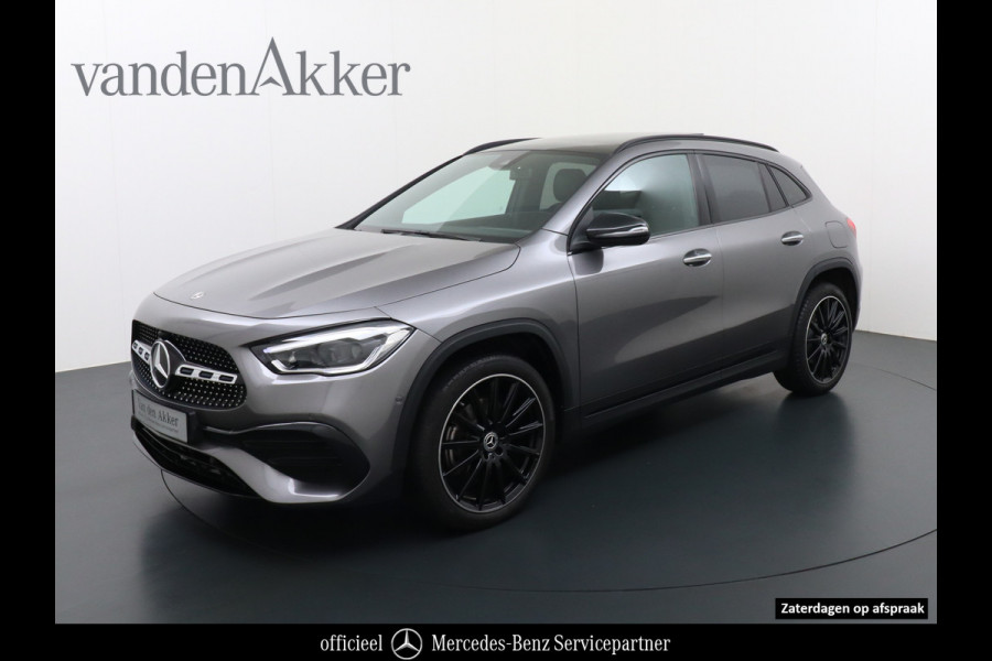 Mercedes-Benz GLA 250 e AMG // Panoramadak // 20" AMG Velgen // Nightpakket // Sfeerverlichting // Camera //