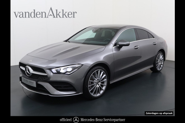 Mercedes-Benz CLA-Klasse 250e AMG // Keyless Entry // Sfeerverlichting // Camera // 19" AMG Velgen // Apple Carplay // Android Auto // Privacy Glas