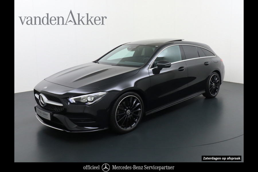Mercedes-Benz CLA-Klasse Shooting Brake 200 AMG // Panoramadak // Sfeerverlichting // Privacy Glas // 19" Velgen // Carplay // Augmented Reality