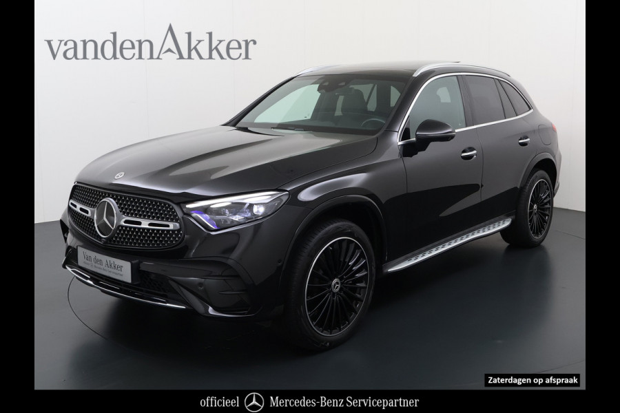 Mercedes-Benz GLC 300e AMG 4Matic // Burmester // Trekhaak // Panoramadak // Distronic // Rijassistentie pakket // Leder // Memory // 360 Camera /