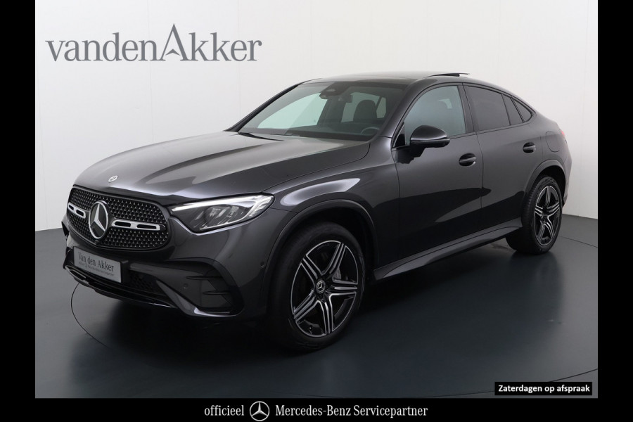 Mercedes-Benz GLC 300e AMG Coupé 4Matic // Trekhaak // Panoramadak // Headup Display // Burmester 3D // 360 Camera // Night pakket // Memory // Sf