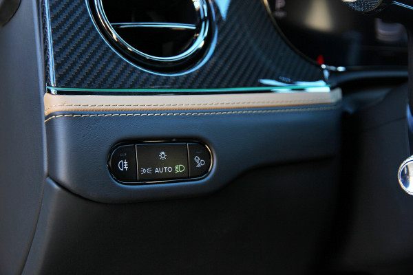 Bentley Flying Spur 4.0 V8 Hybrid Speed | Touring | Rotating | Naim | Panoramadak