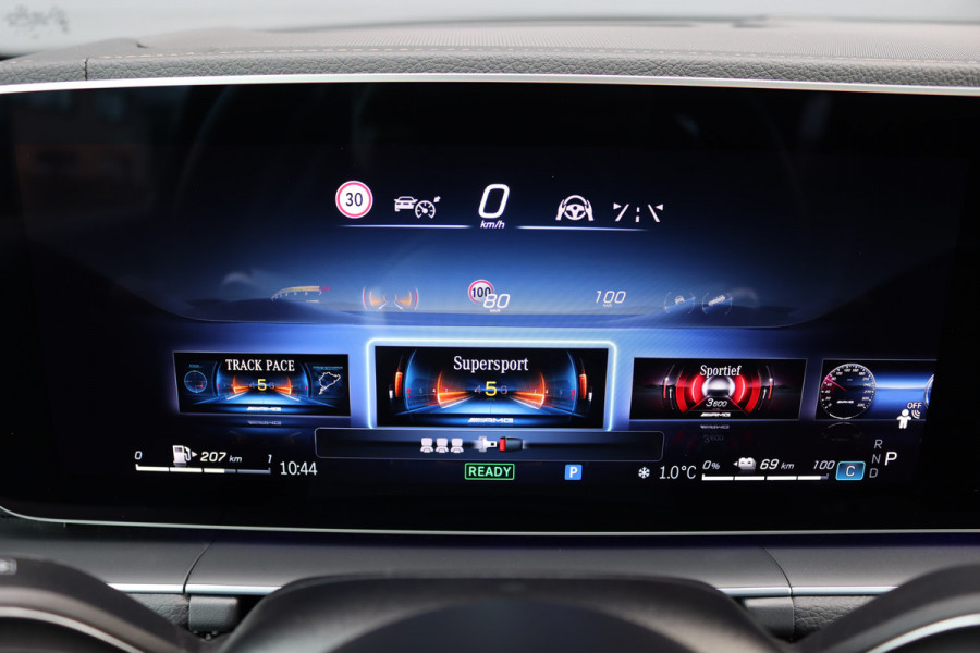 Mercedes-Benz GLE AMG 53 Hybrid Premium 4MATIC+ | Luchtvering | Distronic | Carbon | Memory | Burmester | Stoelventilatie | Luchtkwaliteitspakket | Surround Camera | Keyless Go | Augmented Reality | Nappa Leder |