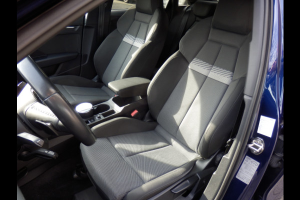 Audi A3 Limousine 35 TFSI Bns edition I Comfort stoelen I Afn. trekhaak I