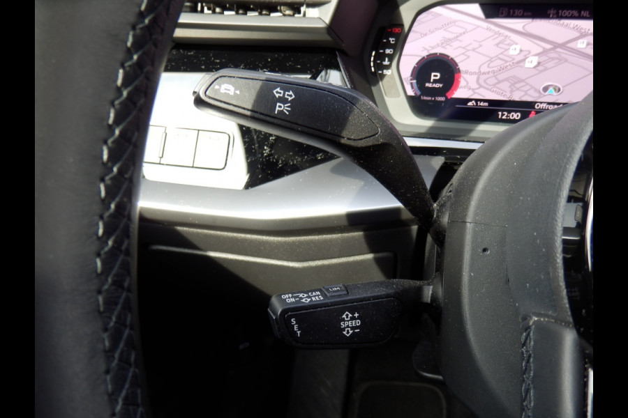 Audi A3 Limousine 35 TFSI Bns edition I Comfort stoelen I Afn. trekhaak I