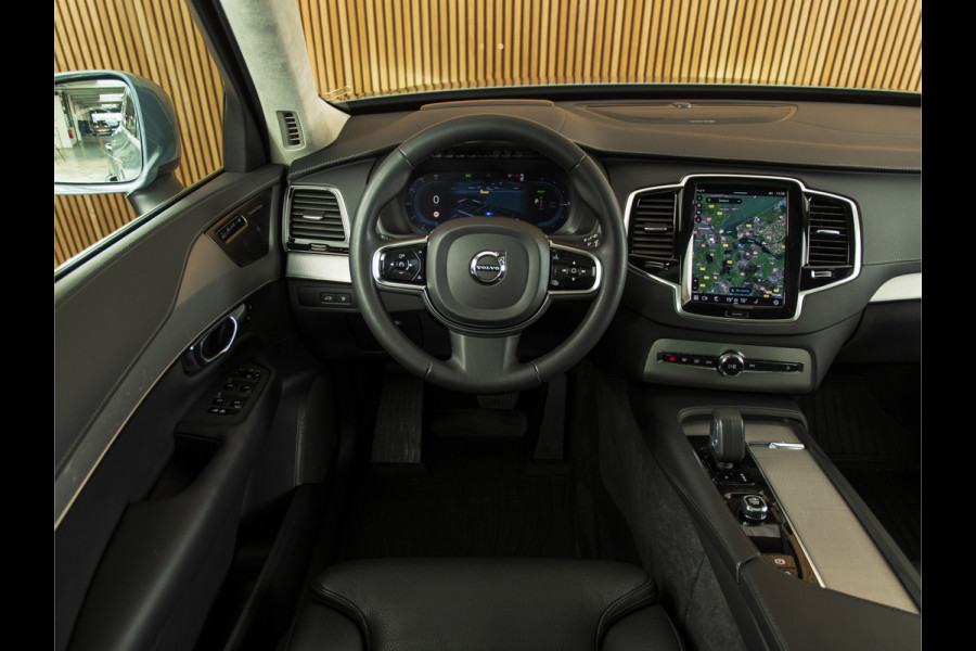 Volvo XC90 2.0 T8 Recharge AWD Ultimate Bright LUCHTVER. I PANO I H/K I 360-CAMERA I HUD I TREKH
