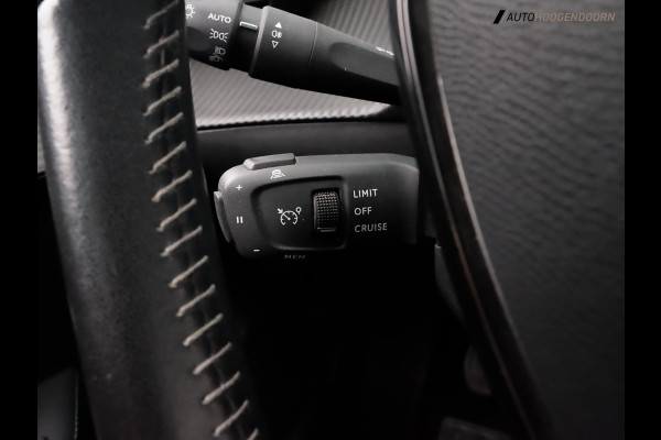 Peugeot 208 1.2 PureTech Allure 100pk (APPLE CARPLAY,LED,STOELVERWARMING,PANORAMADAK,360 CAMERA,ADAPTIVE CRUISE,KEYLESS,LM-VELGEN)