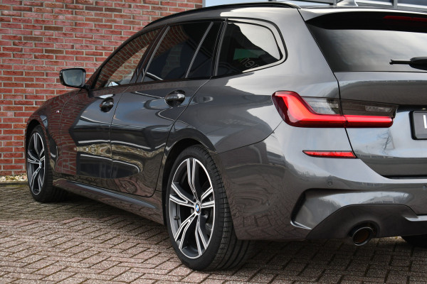 BMW 3 Serie Touring 320i M-Sport Shadow HiFi 19inch Camera NL-auto