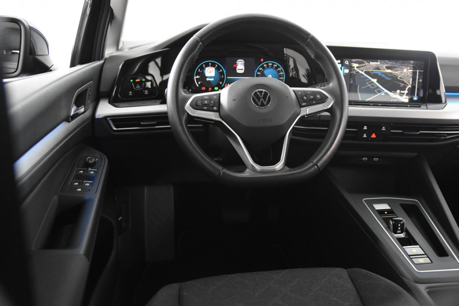 Volkswagen Golf 1.5 eTSI Life *1ste Eigenaar*Navigatie*Ambiente*Camera*