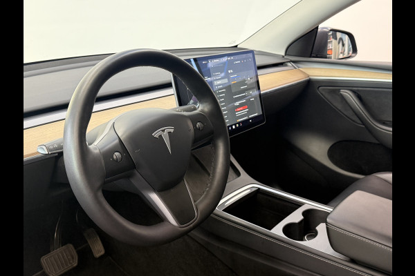 Tesla Model Y Long Range AWD 75 kWh 24 maanden garantie mogelijk (*vraag naar de voorwaarden)