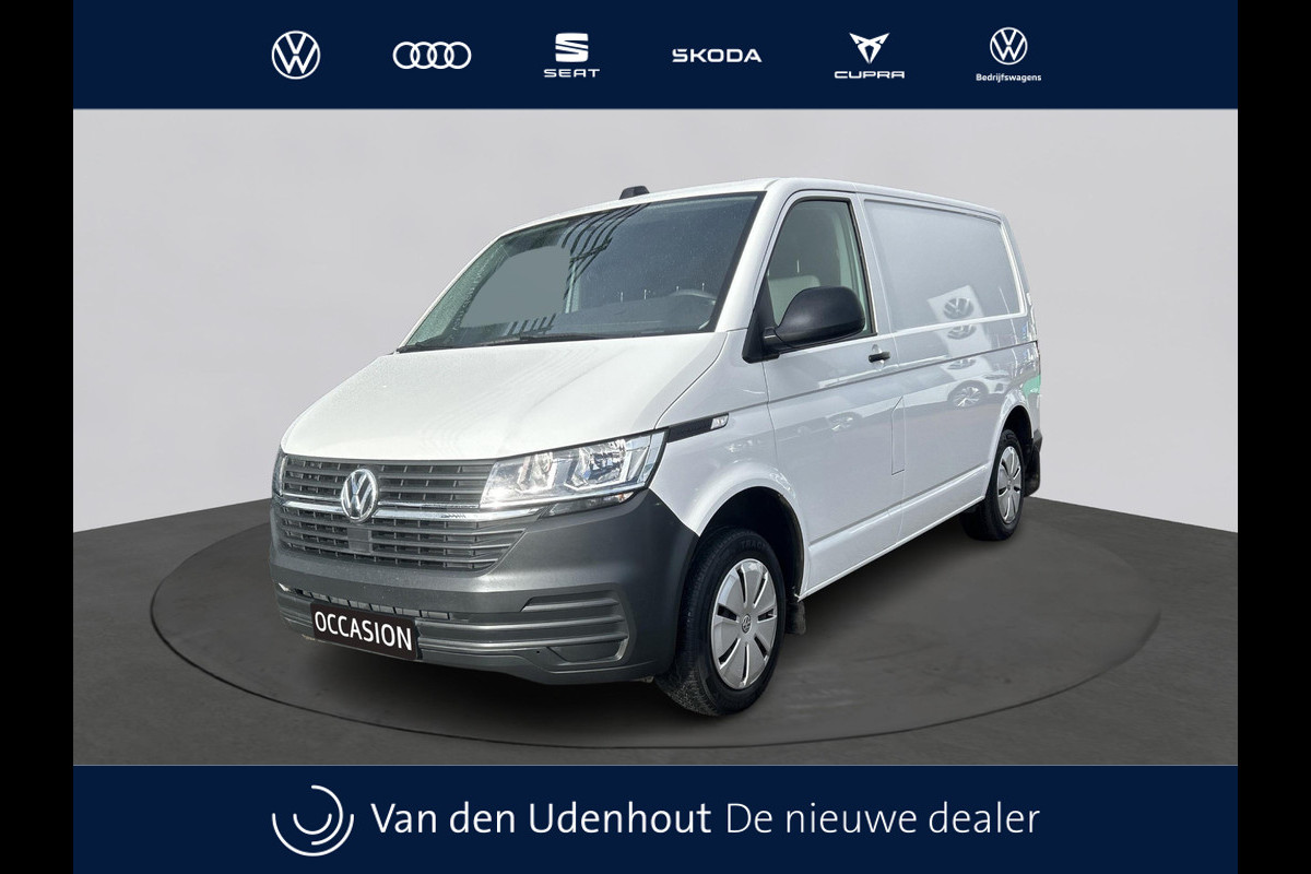 Volkswagen Transporter L1H1 2.0 TDI 110pk / Navigatie / App connect / Betimmering