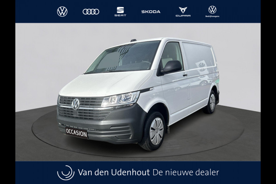 Volkswagen Transporter L1H1 2.0 TDI 110pk / Navigatie / App connect / Betimmering