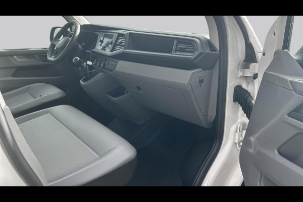 Volkswagen Transporter L1H1 2.0 TDI 110pk / Navigatie / App connect / Betimmering