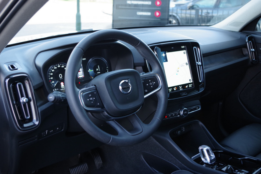 Volvo XC40 1.5 T5 262 PK PHEV Plus Bright, Memory, Harman/Kardon, Leder, LED, Camera