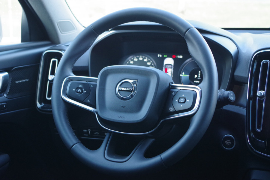 Volvo XC40 1.5 T5 262 PK PHEV Plus Bright, Memory, Harman/Kardon, Leder, LED, Camera