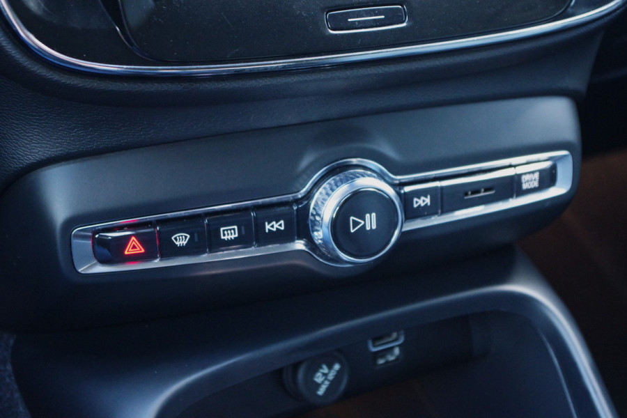 Volvo XC40 1.5 T5 262 PK PHEV Plus Bright, Memory, Harman/Kardon, Leder, LED, Camera