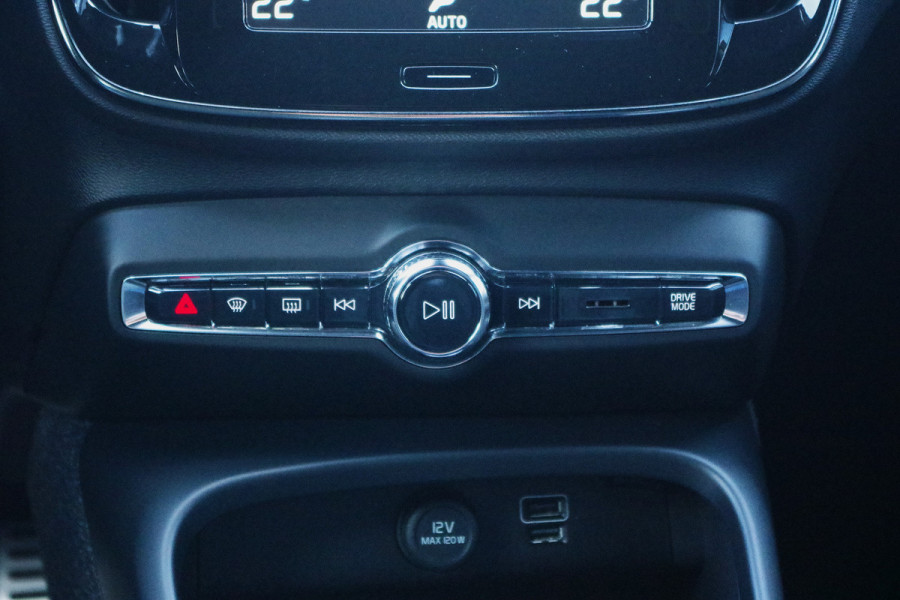 Volvo XC40 1.5 T5 262 PK Recharge R-Design PHEV, Winterpakket, Camera, LED, Cruise Control