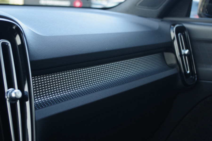 Volvo XC40 1.5 T5 262 PK Recharge R-Design PHEV, Winterpakket, Camera, LED, Cruise Control