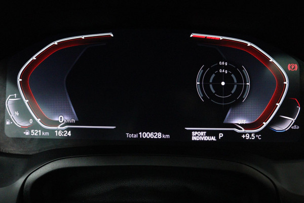 BMW 3-serie 330i High Executive Edition M-Pakket (PANORAMADAK, HEAD-UP, CAMERA, STOELVERWARMING, DEALER ONDERHOUDEN, NL-AUTO, NAP)