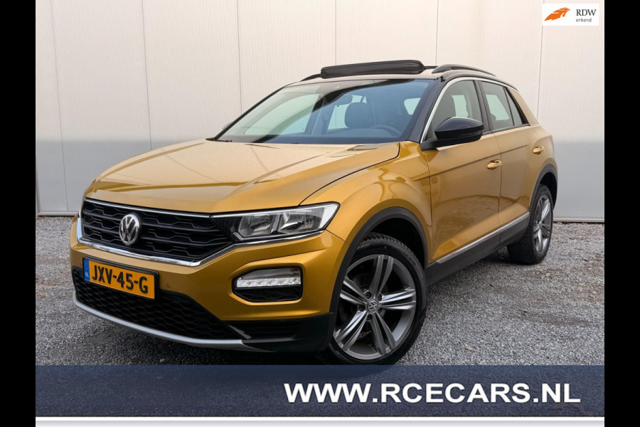 Volkswagen T-Roc 1.5 TSI Sport DSG ACC Panodak Stoelverw Navigatie Sfeerverl