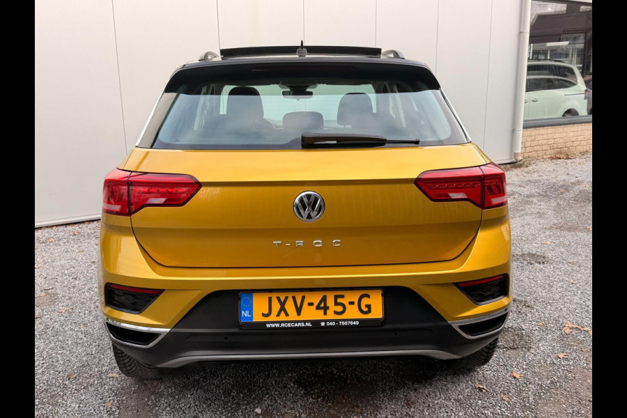 Volkswagen T-Roc 1.5 TSI Sport DSG ACC Panodak Stoelverw Navigatie Sfeerverl